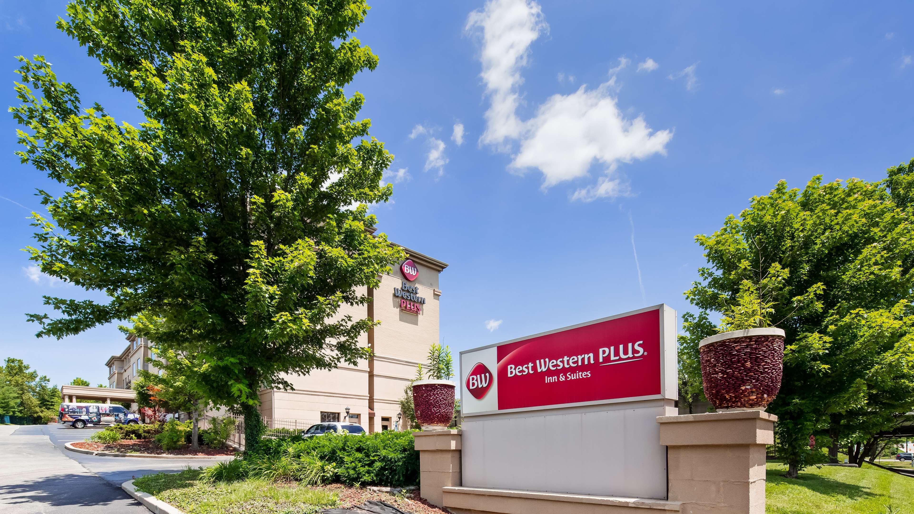 Best Western Plus Hannaford Inn & Suites Kenwood Ngoại thất bức ảnh