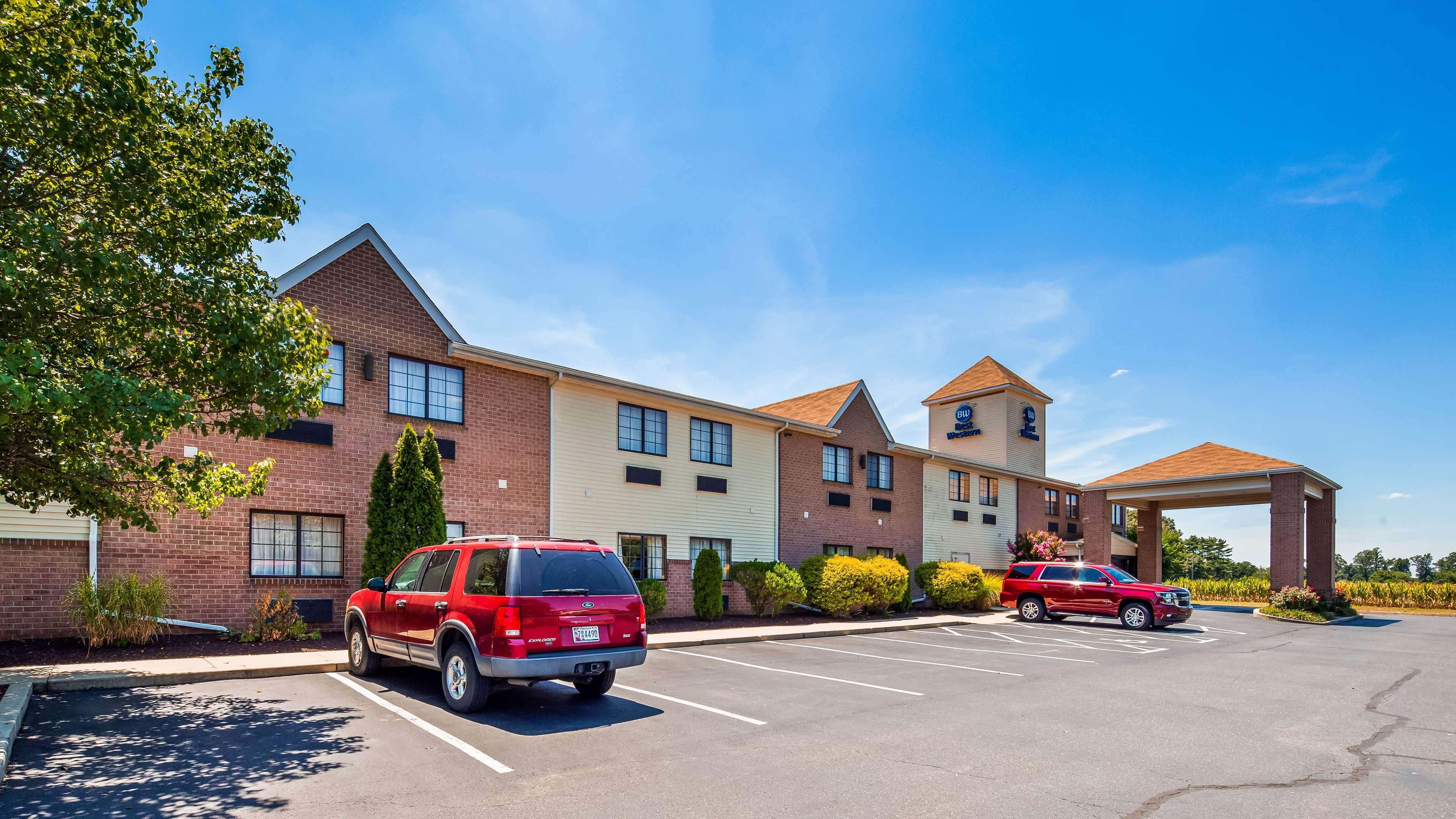 Best Western Plus Hannaford Inn & Suites Kenwood Ngoại thất bức ảnh